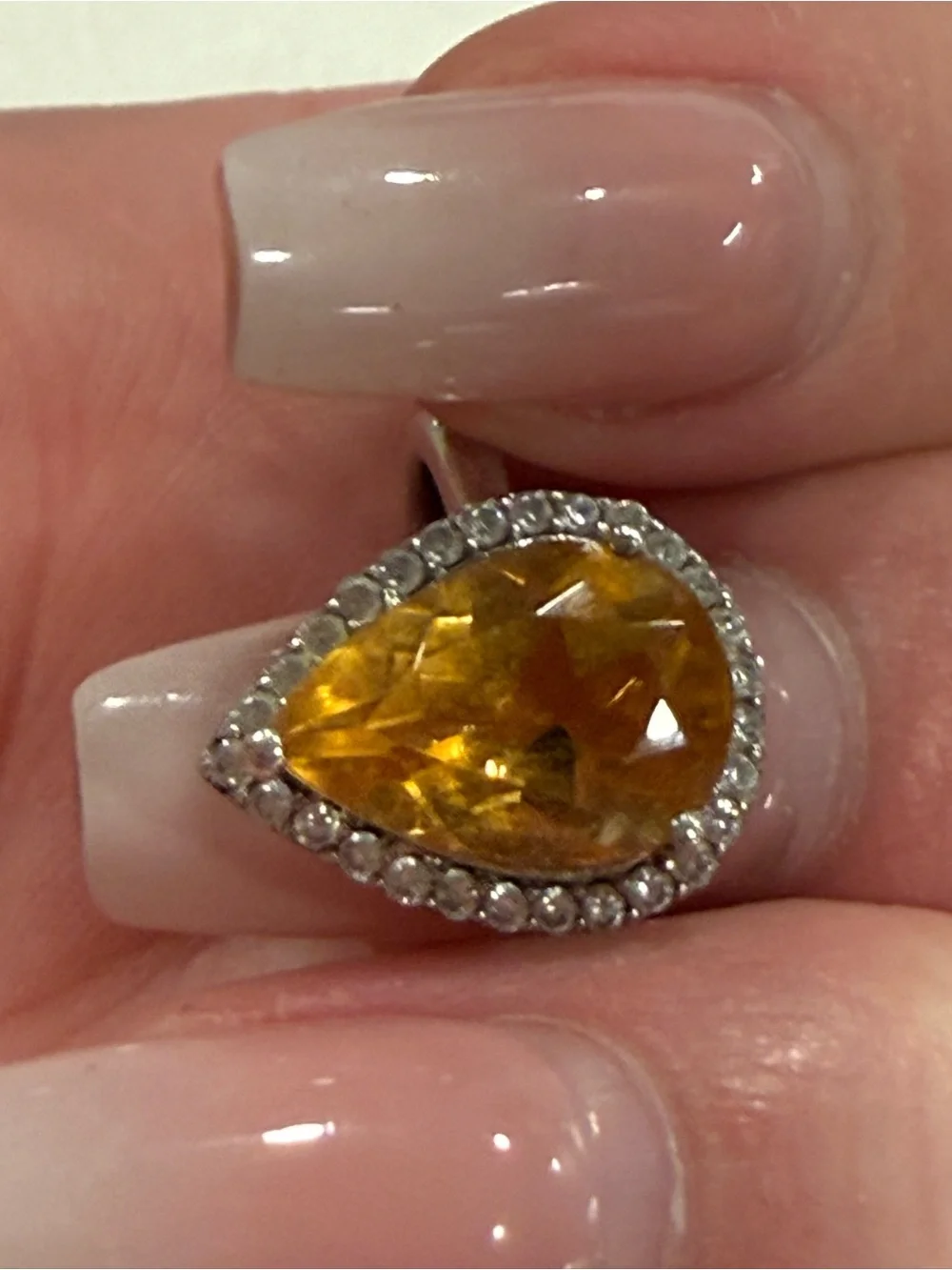 N/A elegant teardrop